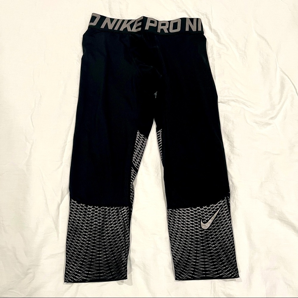Nike 3/4 Dri-Fit Leggings